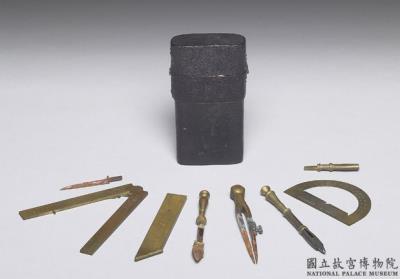 图片[2]-Leather box with set of metal drawing instruments, late 17th-18th centuries-China Archive